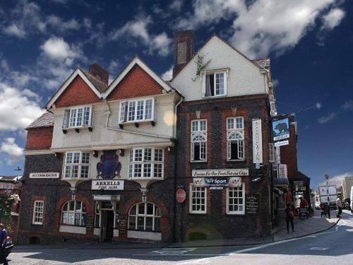 Hotel The Bear Marlborough Exteriér fotografie
